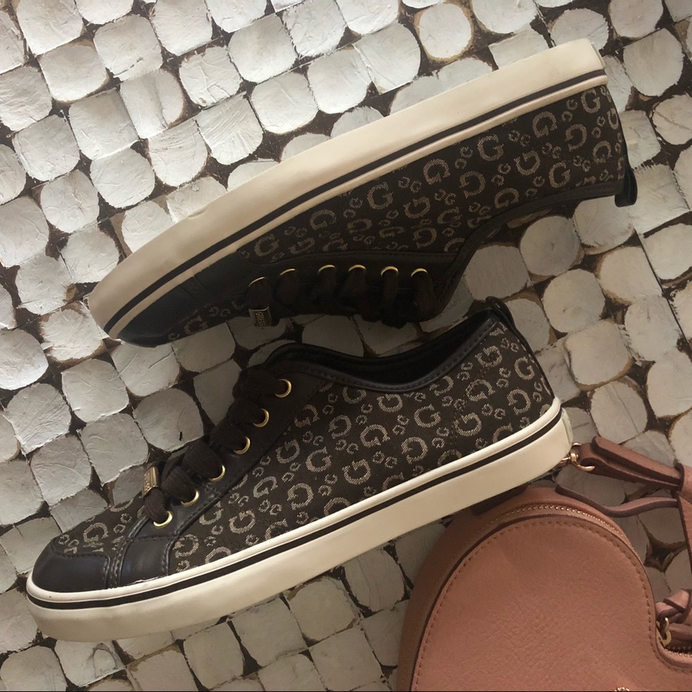 SOLD: Guess Sneakers